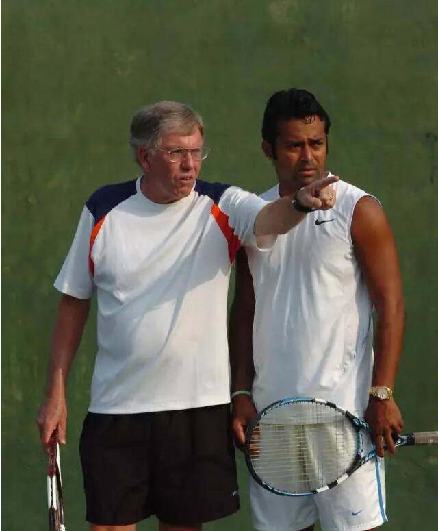他是中国金花的老朋友 也是网球青训的梦想家